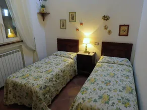 Old cottage in the heart of Tuscany, quiet, near Lucca, Florence, Pisa, Siena - Image 3