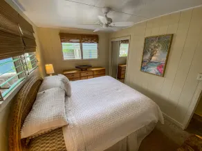 Beautiful 3 br 8 Kekaha Beach house! - Image 4