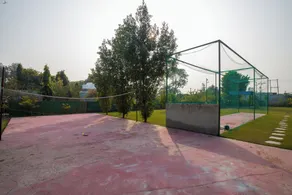ELIVAAS Aarul Farm4 BHK With Pvt Pool - Image 3