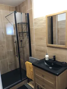 Un gîte confortable et tranquille avec piscine privée, massages bien-être 🌺 - Image 2