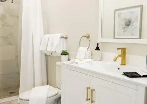 The 1842 Suite - Millpond Inn - Image 3