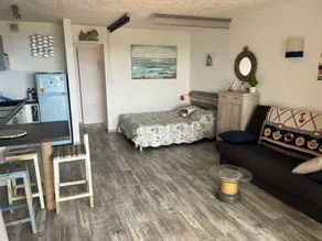 CHARMING STUDIO 30 m2 with TERRACE 15M2 IMPRENSABLE VIEW OF CALVI BAY - Image 4