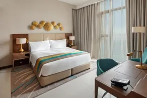 Standard Room Near Maktoum Airport By E R - Image 5