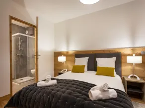 Apartment in Plagne 1800 with Ski-in/Ski-out - Image 5