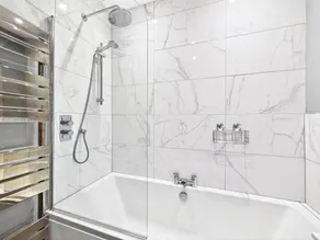 2 bedroom accommodation in Bowness on Windermere - Image 5