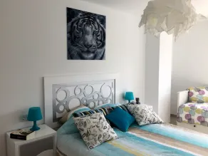 Luxuriöse neue Wohnung 5 Gehminuten vom Stadtzentrum entfernt Strände und Hafen - Image 5