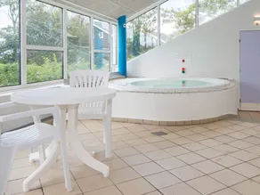 6 person holiday home on a holiday park in Hemmet - Image 2