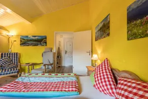 Comfortable and lovely one-room apartment with balcony, mountain view and Wi-Fi - Image 5