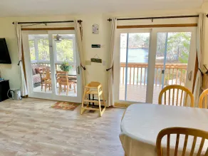 Pocono Lakefront Vor-Ort-Swimmingpool / Whirlpool, Spielset / 2 Docks / Sandstrand / Boote - Image 4