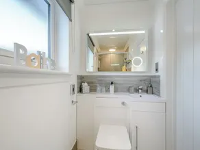2 bedroom accommodation in Caldercruix, near Airdrie - Image 3