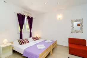 Apartments Versus- Comfort Studio Apartment with Terrace - Image 5