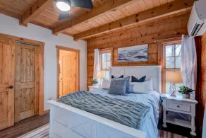 Beaver Rock Lodge - Image 5