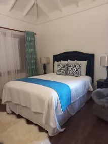 3 Bedroom Spacious Villa OMG Views of Sea - Image 2