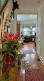 BOSTON-PRIVATE SUITE, WITH PRIVATE BATHROOM- WALK TO TRAIN & BUSES  - Image 2