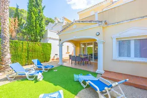 Bungalow Rosa - PlusHolidays - Image 4