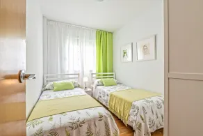 Apartamento lujo& piscina junto Barcelona Centro - Image 4