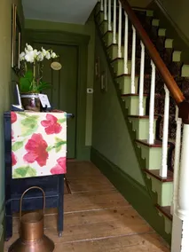 Coach Stop Inn - Image 2