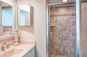 Charming Townhouse at Colony Reef 18C — Perfect Beachside Getaway! - Image 4