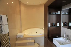 Spectacular Mediterranean Villa on the Irish Sea - Image 4
