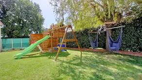 New, modern, single-story, air-conditioned villa with a swimming pool and playground - Image 2