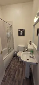 Delightful Old Town Apartment 5 minutes walk from Royal Mile & Edinburgh Castle - Image 4