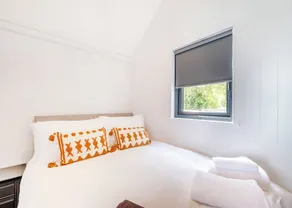 1 bedroom accommodation in Halling - Image 5