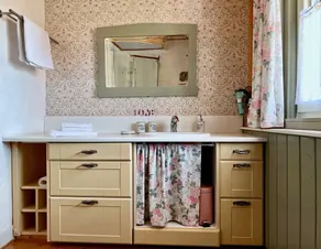 Kanne Honeymoon Apartment: histórico e central para escapadelas românticas - Image 2