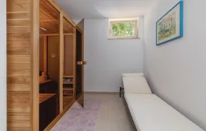 Nice Home In Visnjan With Sauna - Image 3