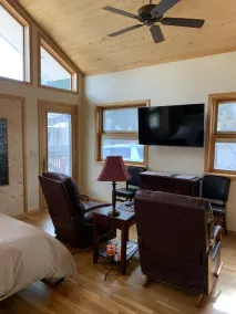 Cozy Guesthouse in the Heart of Prescott! - Image 3