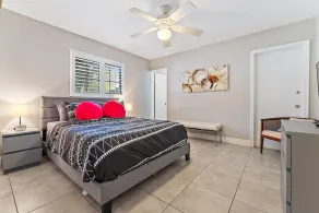 Spacious Beach Apt Walking Distance to Everything - Image 5