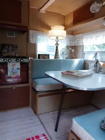 Vintage Camper Trailer - lakeside site 1 hour from Minneapolis St. Paul Glamping - Image 3