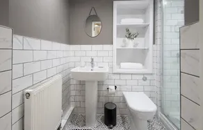 Modern apartment in Leamington Spa City Centre - Image 5