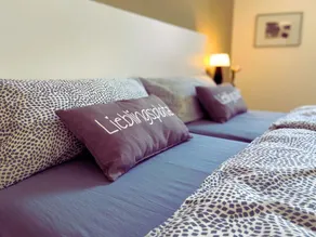 Central, bright + cozy vacation apartment (64 sqm) on the ground floor of an old detached house - Image 4