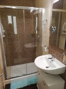\"Trankwilla\"! Nuovo appartamento di 3½ locali. Grande piscina! Terrazza solarium Vicino a Ramla Beach! - Image 2