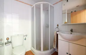 3 Bedroom Cozy Home In La Algaba - Image 2