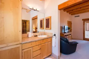 Bishop's Villa K by Kokopelli Property Management - Image 3