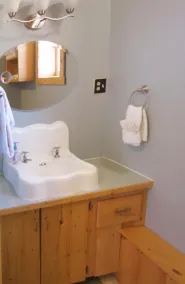 Johnson Creek Cabin * Outstanding Views * 5 Acres of Social Distancing * Sleeps8 - Image 5