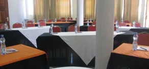 Maya Hotel - Image 4