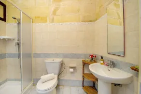 Ta Gananz Holiday Home - Image 5