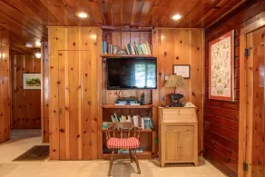 Hansen Cabin - Image 2