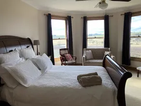 Wallaroo Wines homestead in the vines<br> - Image 5