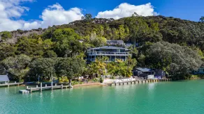Kawau Lodge Boutique Resort - Image 2