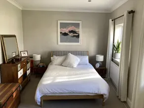 Stylish, cozy 1-bed flat, 2 minutes walk from Victoria Park - Image 4