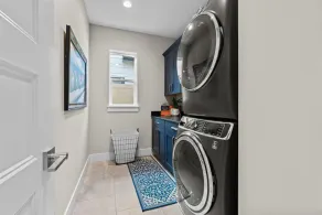 Luxury Accommodation - Image 2