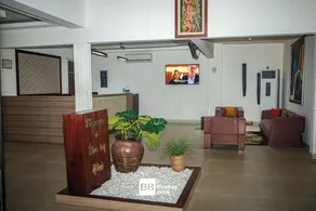BLUEBAY HOTEL ABIDJAN - Image 2