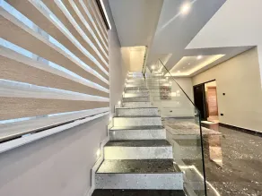 Luxury one Bedroom Villa With Wifi and Netflix - Image 2