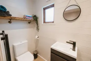 Spy's Cabin, perfect for a getaway. - Image 5