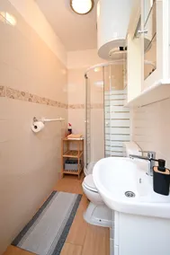 Studio flat with terrace Bibinje, Zadar (AS-18066-b) - Image 2