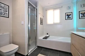 Beach house Estepona - Image 3
