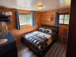 Bright 2 Bedroom Mackinac Cabin On Lovely Pelican w/Boat Dock&ATV Trails - Image 4